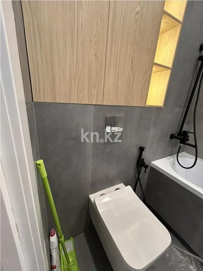 Продажа 1-комнатной квартиры, 35 м², ул. Толе би, дом  24 в Астане - фото 3
