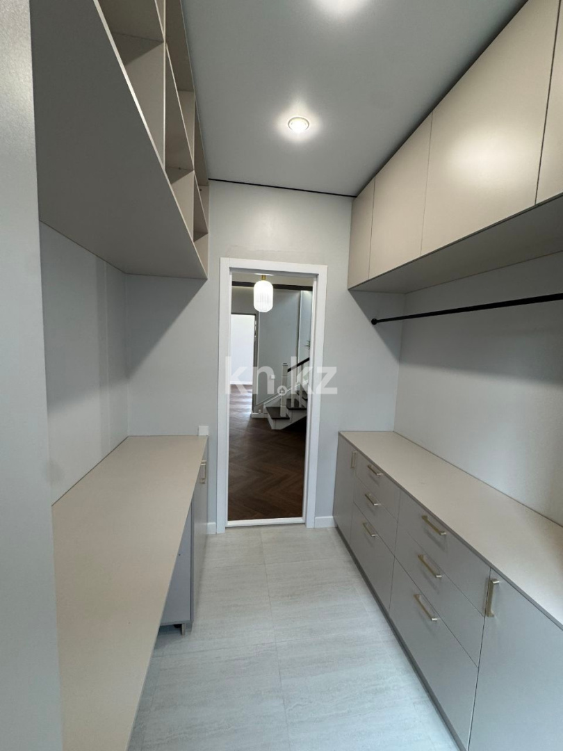 Продажа 7-комнатного дома, 285 м² в Алматы - фото 26