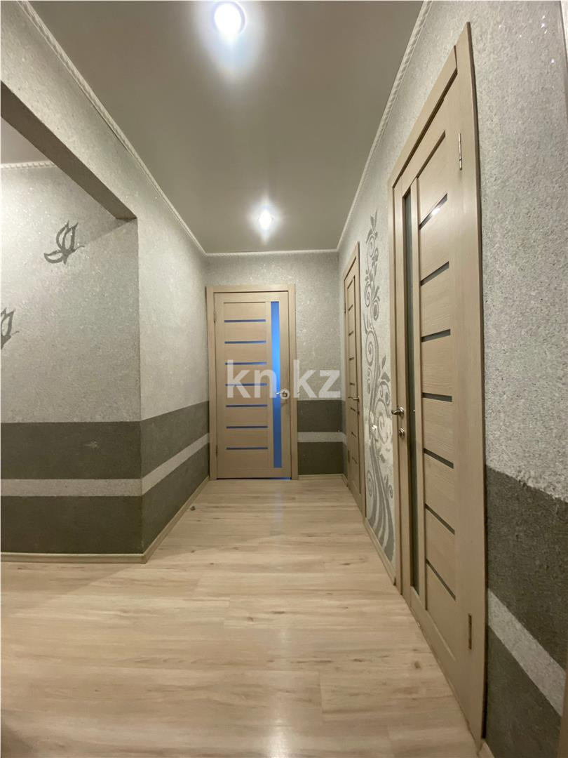 Продажа 4-комнатной квартиры, 96 м², мкр-н 8 в Темиртау - фото 16