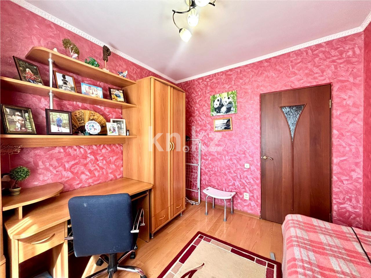 Продажа 4-комнатной квартиры, 78 м² - Продажа четырехкомнатных квартир в панельном доме в Караганде - страница 2 фото 5 из 19