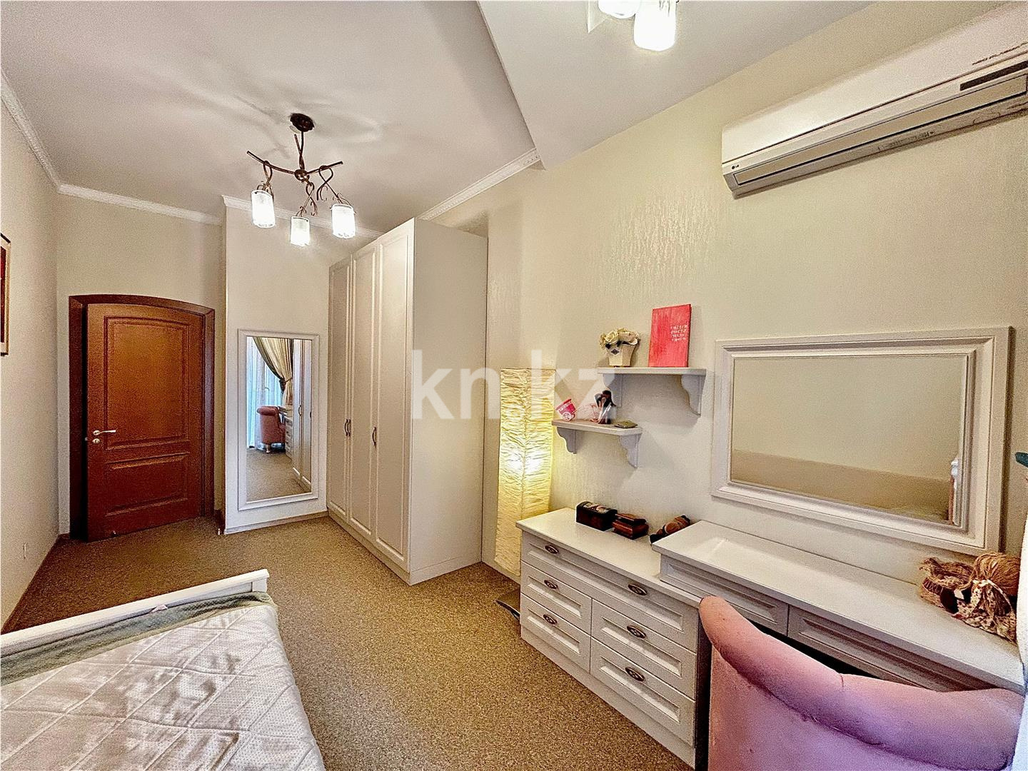 Продажа 3-комнатной квартиры, 104 м², ул. Лободы, дом  29/2 - Продажа  трехкомнатных квартир в Караганде фото 17 из 28