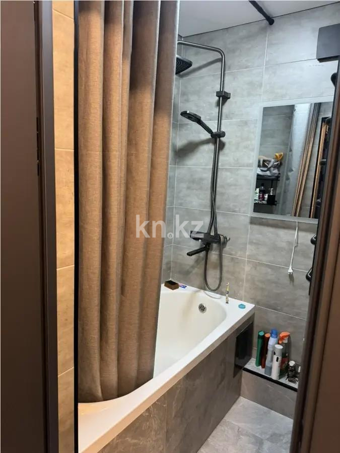 Продажа 3-комнатной квартиры, 63 м² в Алматы - фото 4