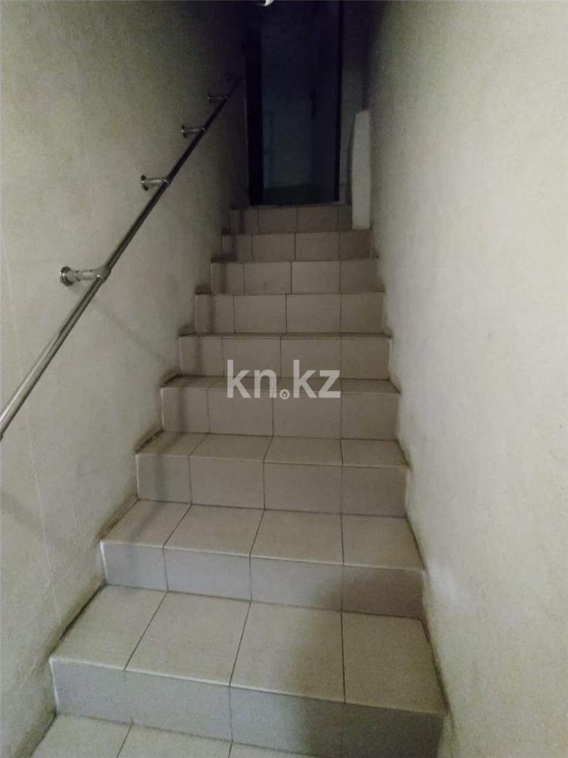 Продажа 3-комнатной квартиры, 60 м² - Продажа трехкомнатных квартир в Караганде - страница 3 фото 26 из 28