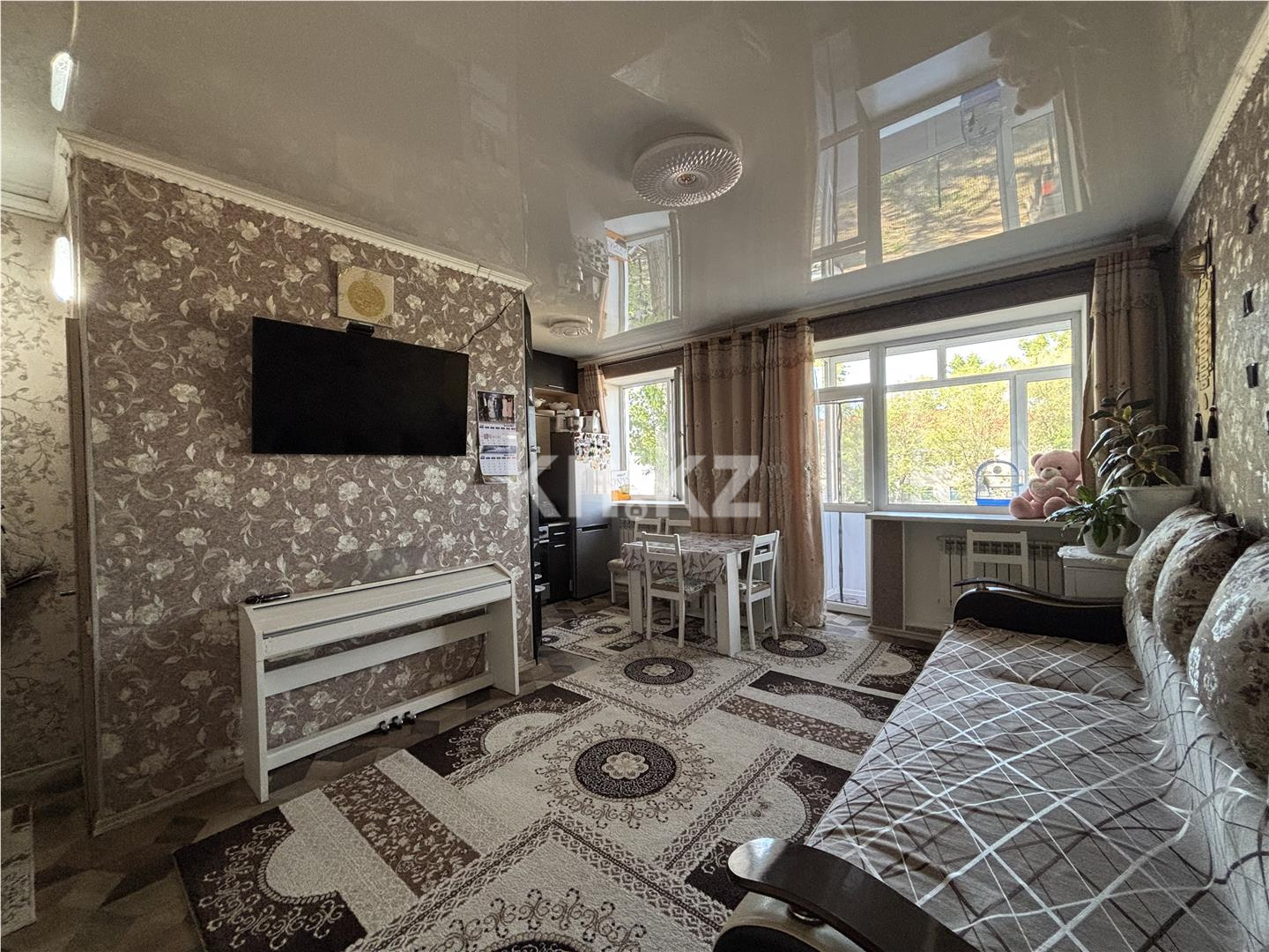 Продажа 2-комнатной квартиры, 40 м², ул. Седова - Продажа и аренда недвижимости в Караганде фото 1 из 13