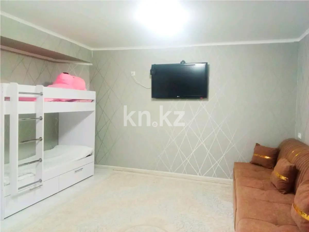 Продажа 1-комнатной квартиры, 43 м², мкр-н Кокжиек, дом  43 - Продажа квартир в Алматы фото 1 из 4