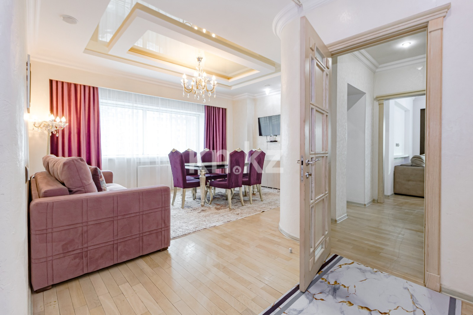 Аренда 4-комнатной квартиры посуточно, 156 м², ул. Достык, дом  5 - Аренда квартир посуточно в Астане без посредников фото 6 из 24