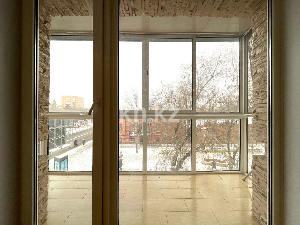 Аренда 2-комнатной квартиры посуточно, 1 м², ул. Конституции Казахстана, дом  29 - Аренда квартир посуточно в Петропавловске фото 13 из 17