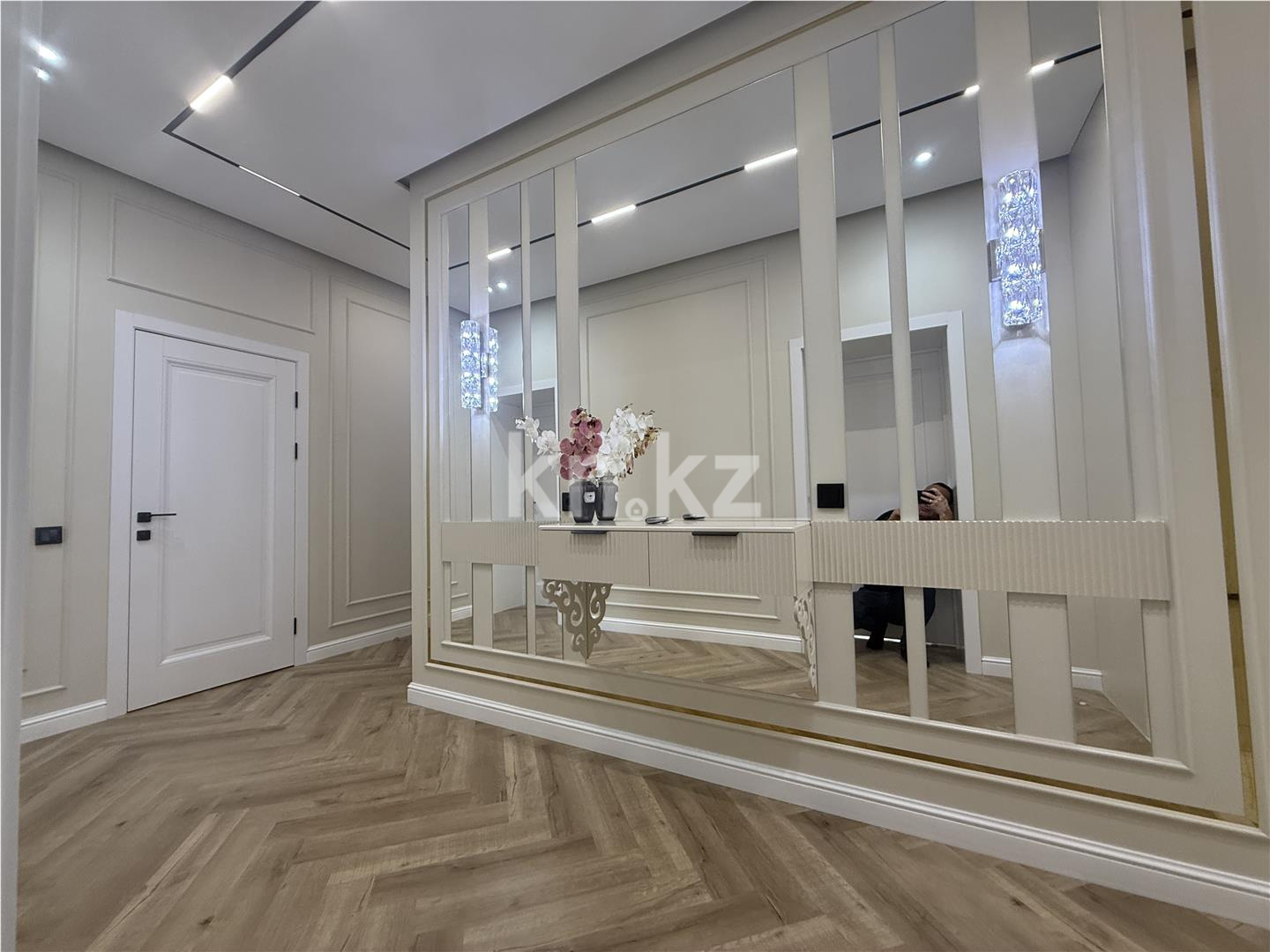 Продажа 4-комнатной квартиры, 120 м², ул. Ашимова, дом  13 - Продажа  четырехкомнатных квартир в Караганде фото 28 из 35