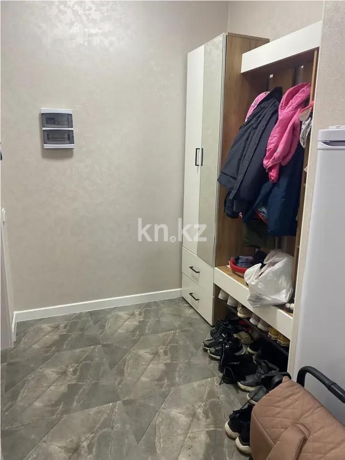 Продажа 2-комнатной квартиры, 65 м², ул. Аманжолова, дом  26/1 в Астане - фото 6