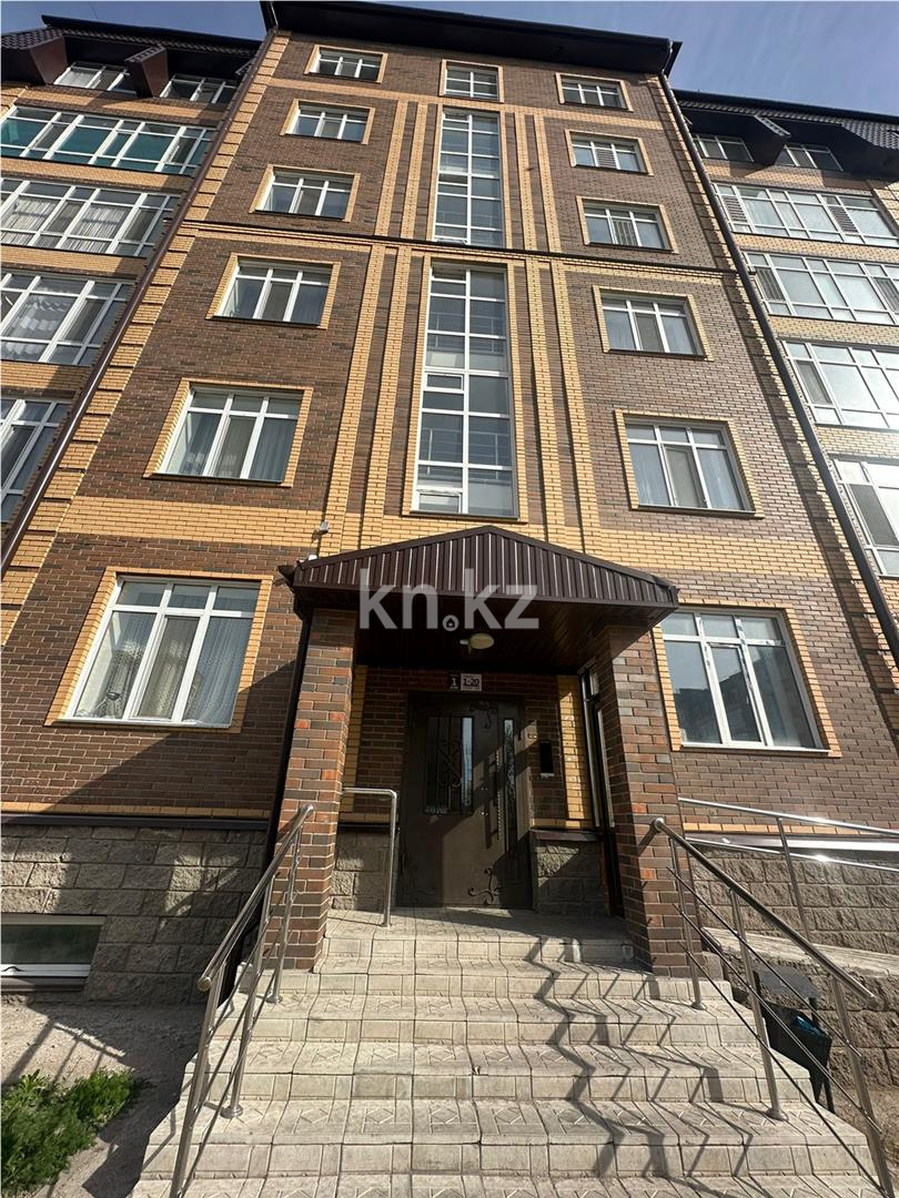 Продажа 3-комнатной квартиры, 91 м² в Караганде