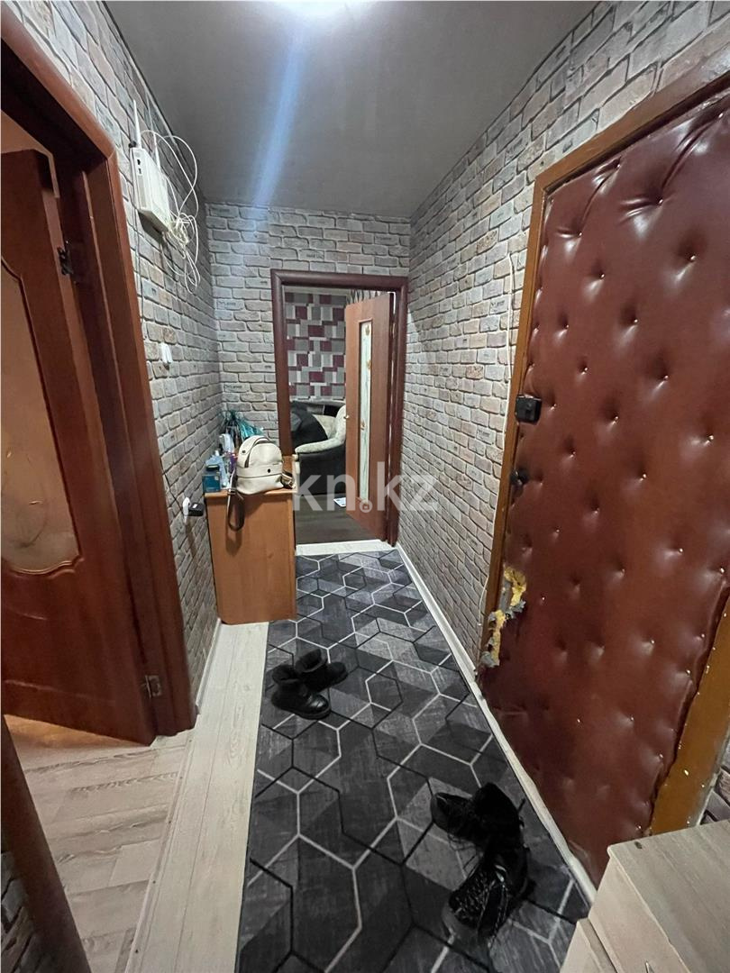 Продажа 2-комнатной квартиры, 43 м², 6-й мкр. - Продажа квартир в Казахстане фото 9 из 12
