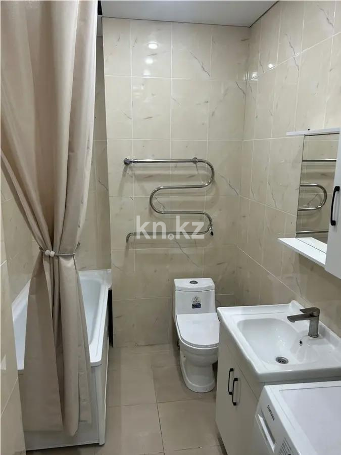 Продажа 2-комнатной квартиры, 65 м² в Алматы - фото 4