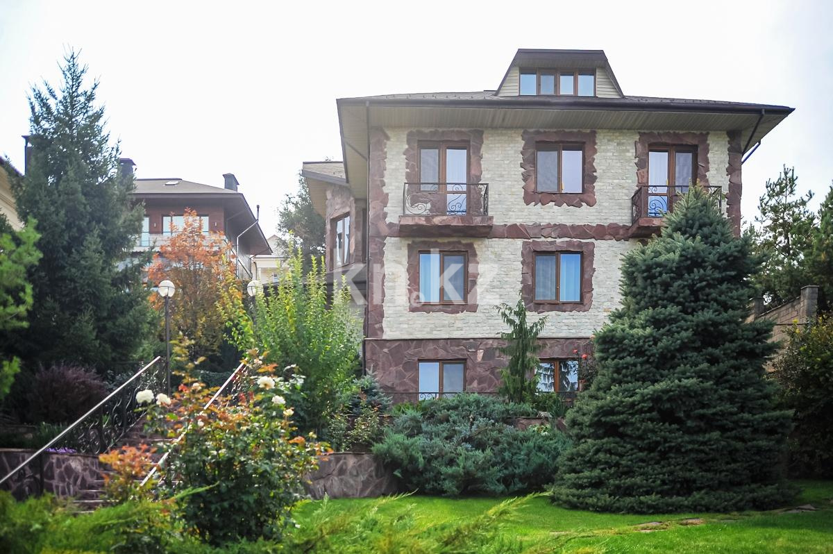 Продажа 7-комнатного дома, 440 м², ул. Жамакаева, дом  256д - Продажа домов и коттеджей в Алматы фото 1 из 20