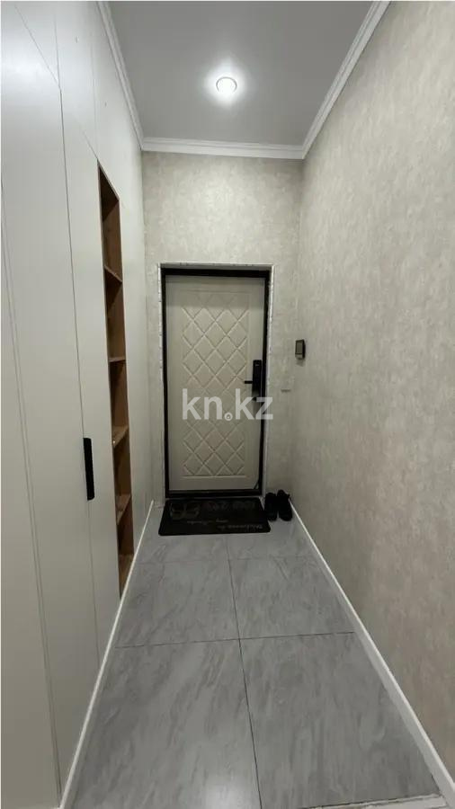 Продажа 1-комнатной квартиры, 42 м², ул. Толе би, дом  25/1 в Астане - фото 4