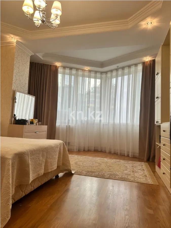 Продажа 4-комнатной квартиры, 151 м², пр. Аль-Фараби, дом  7/5а в Алматы - фото 3