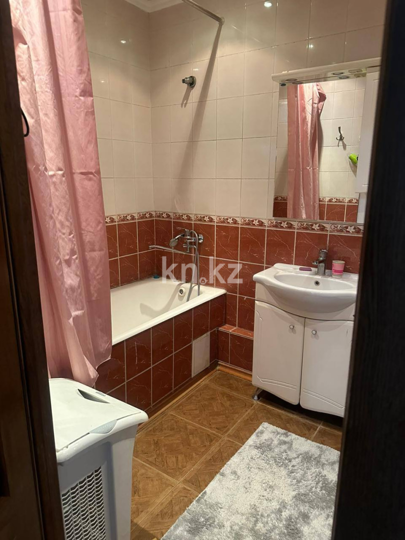 Аренда 3-комнатной квартиры, 84 м², ул. Габдуллина, дом  19 - ул. Кенесары - Продажа земельных участков в Уральске фото 10 из 10