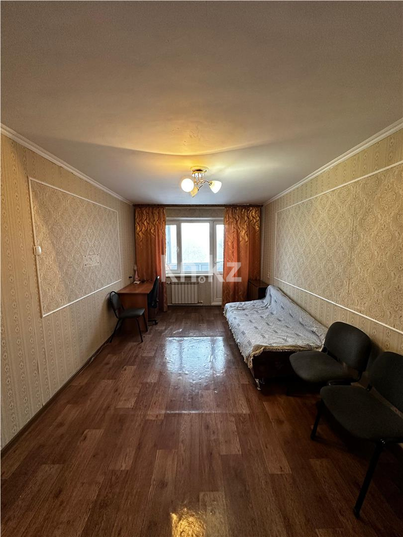 Продажа 1-комнатной квартиры, 31 м², ул. Дюсембекова - Продажа квартир в Караганде фото 1 из 8