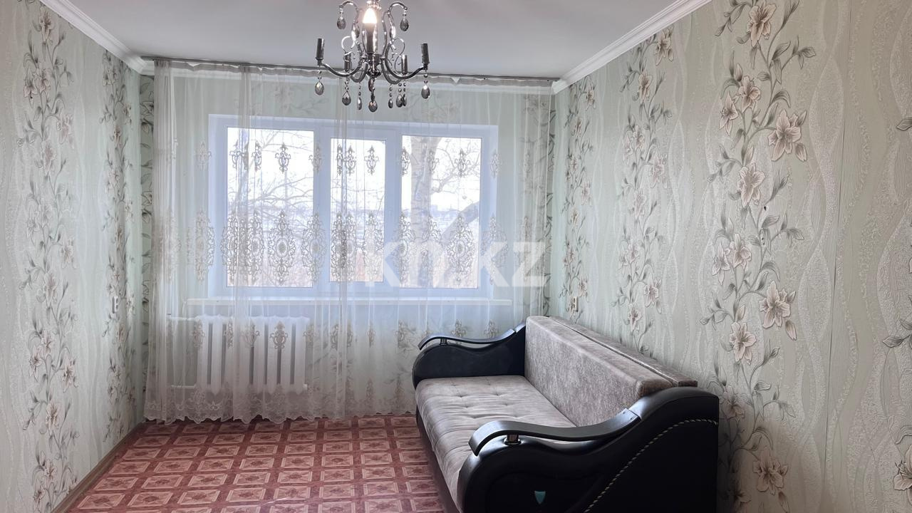 Продажа 3-комнатной квартиры, 61 м², мкр-н 14 - Продажа  трехкомнатных квартир в Караганде фото 1 из 15