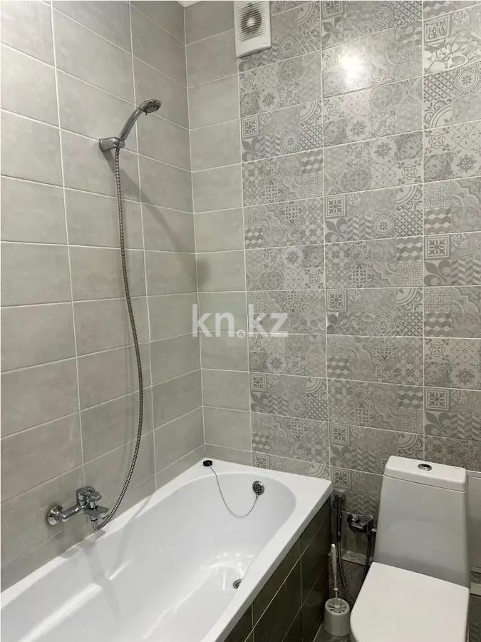 Продажа 1-комнатной квартиры, 37 м², ул. Айтеке би, дом  15 - Продажа  однокомнатных квартир в Астане без посредников с фото фото 3 из 3