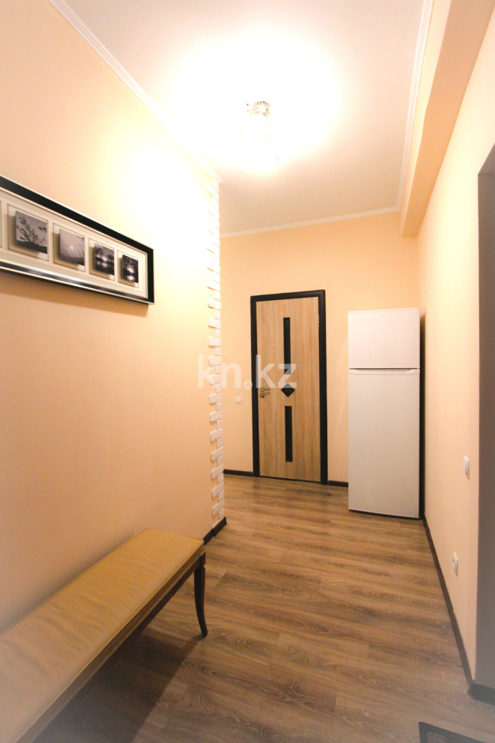 Аренда 1-комнатной квартиры посуточно, 38 м², ул. Казыбек би, дом  125/3 - ул. Досмухамедова - Аренда квартир помесячно в Казахстане фото 4 из 9