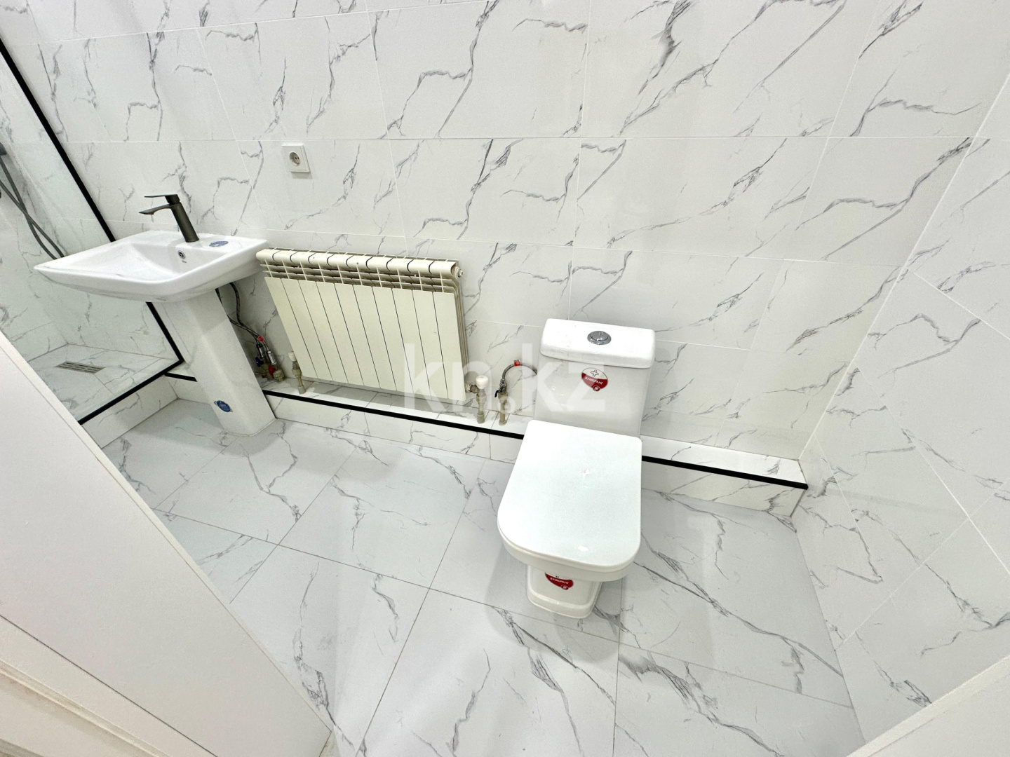 Продажа 5-комнатного дома, 190 м², ул. Енбек, дом  19 - Продажа домов, коттеджей в Алматы без посредников фото 14 из 32