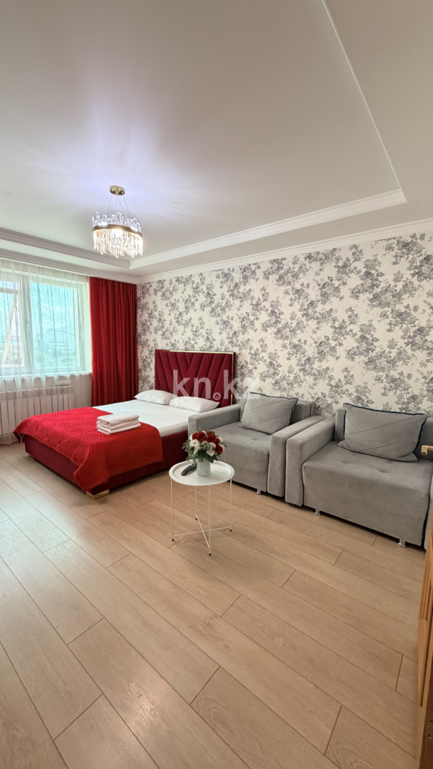 Аренда 3-комнатной квартиры посуточно, 75 м² - Аренда трехкомнатных квартир посуточно в Астане фото 1 из 20