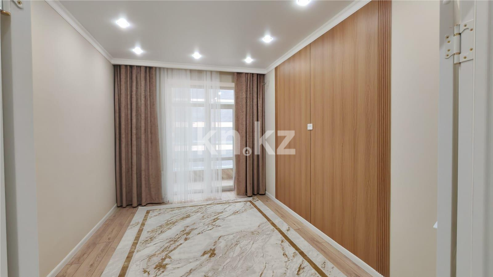 Продажа 2-комнатной квартиры, 64 м², 067 учетный квартал, дом  456/4 - Продажа квартир в Караганде фото 1 из 24