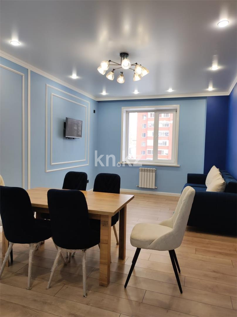 Продажа 2-комнатной квартиры, 67 м², пр. Шахтеров - Продажа  двухкомнатных квартир в Караганде фото 1 из 19