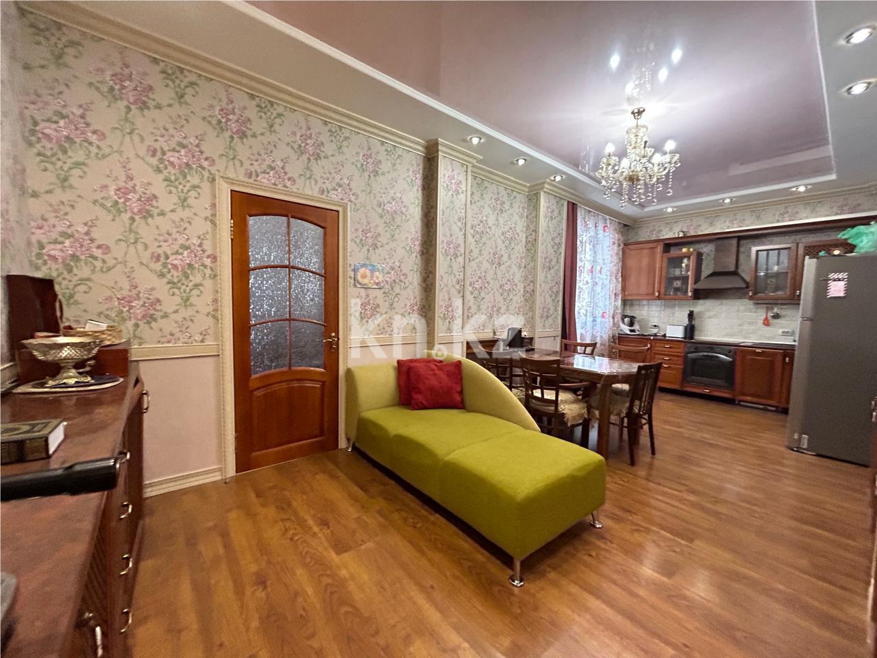 Продажа 4-комнатной квартиры, 181.8 м², ул. Кенесары в Астане - фото 11