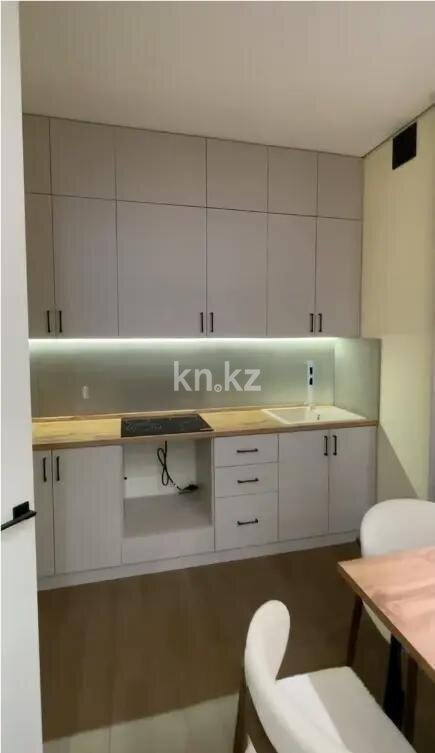 Продажа 2-комнатной квартиры, 65 м² в Алматы - фото 3