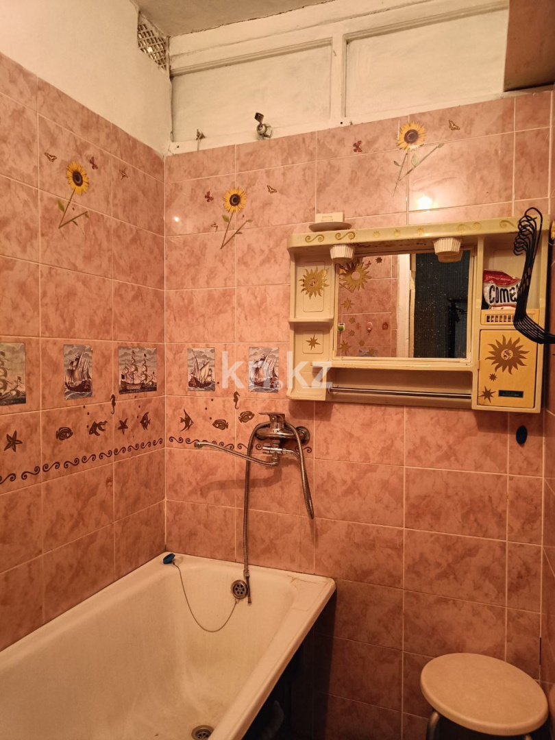 Продажа 1-комнатной квартиры, 36 м², ул. Казахстан, дом  99/1 - Продажа квартир в Усть-Каменогорске фото 11 из 13