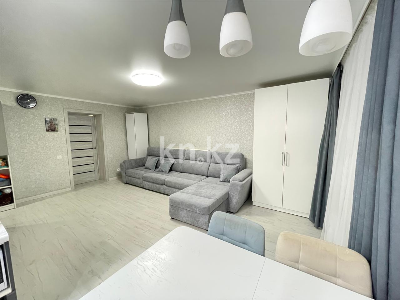 Продажа 2-комнатной квартиры, 43 м², ул. Жакенова - Продажа квартир в Сарани фото 4 из 12
