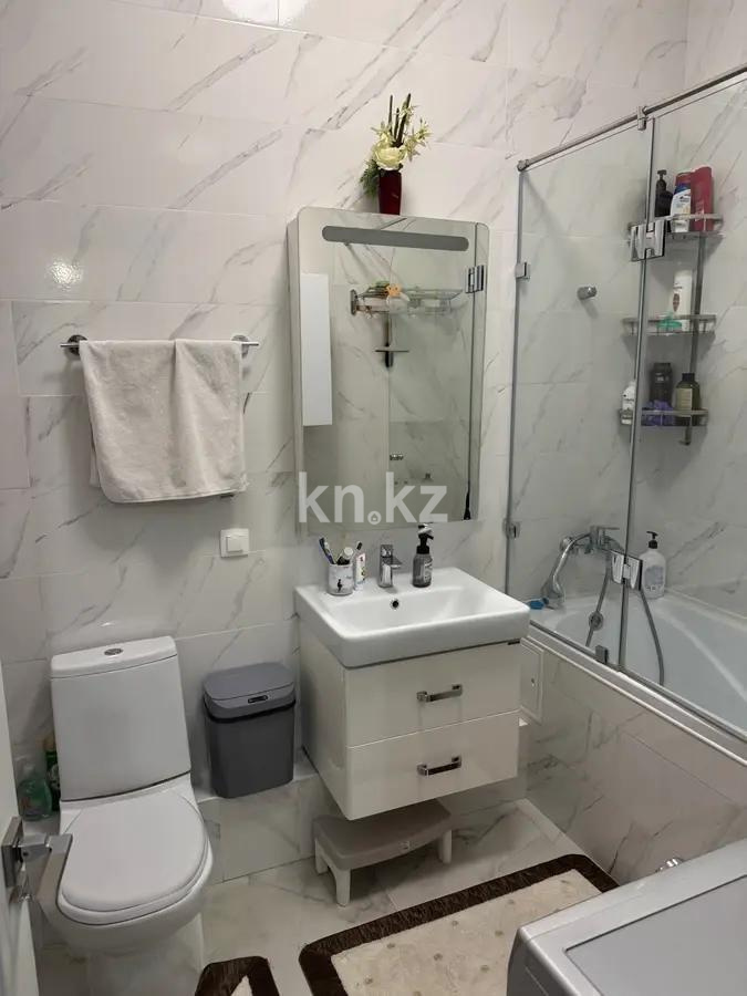 Продажа 4-комнатной квартиры, 120 м², ул. Бектурова, дом  3 в Астане - фото 3