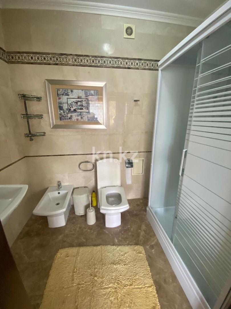 Аренда 4-комнатной квартиры, 132 м² в Астане - фото 11