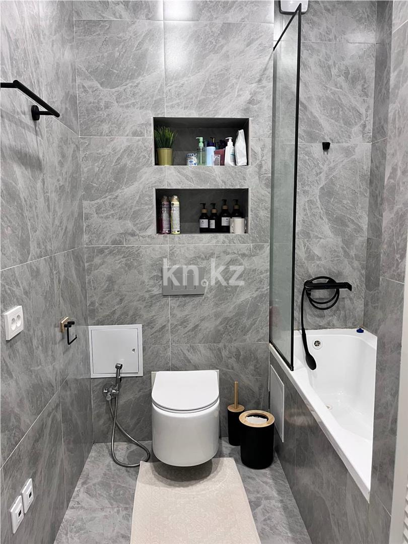 Продажа 3-комнатной квартиры, 85 м² в Караганде - фото 30