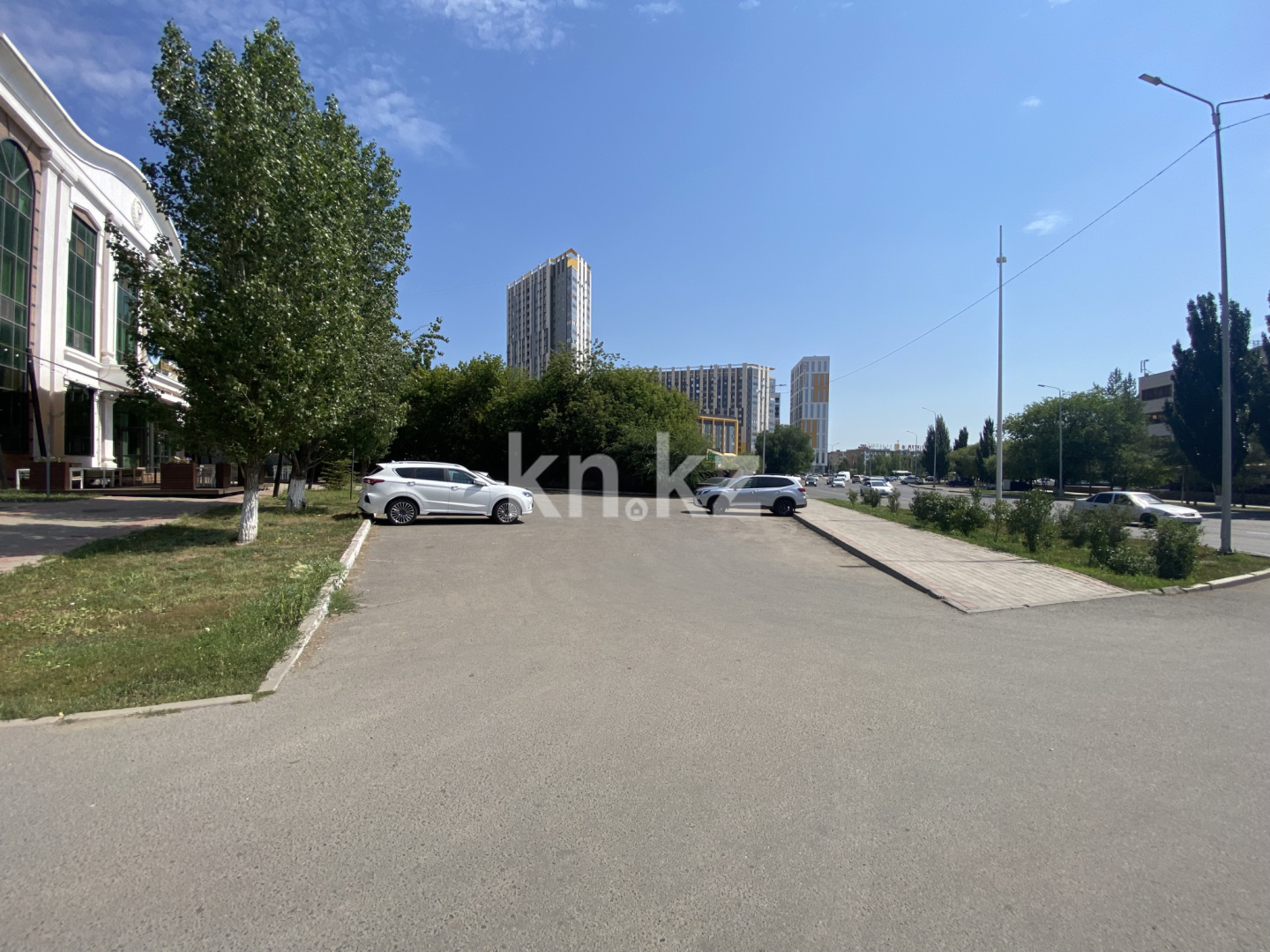 Продажа , 90 м², ул. Бараева - Продажа офисных и торговых помещений в Астане с фото фото 13 из 14