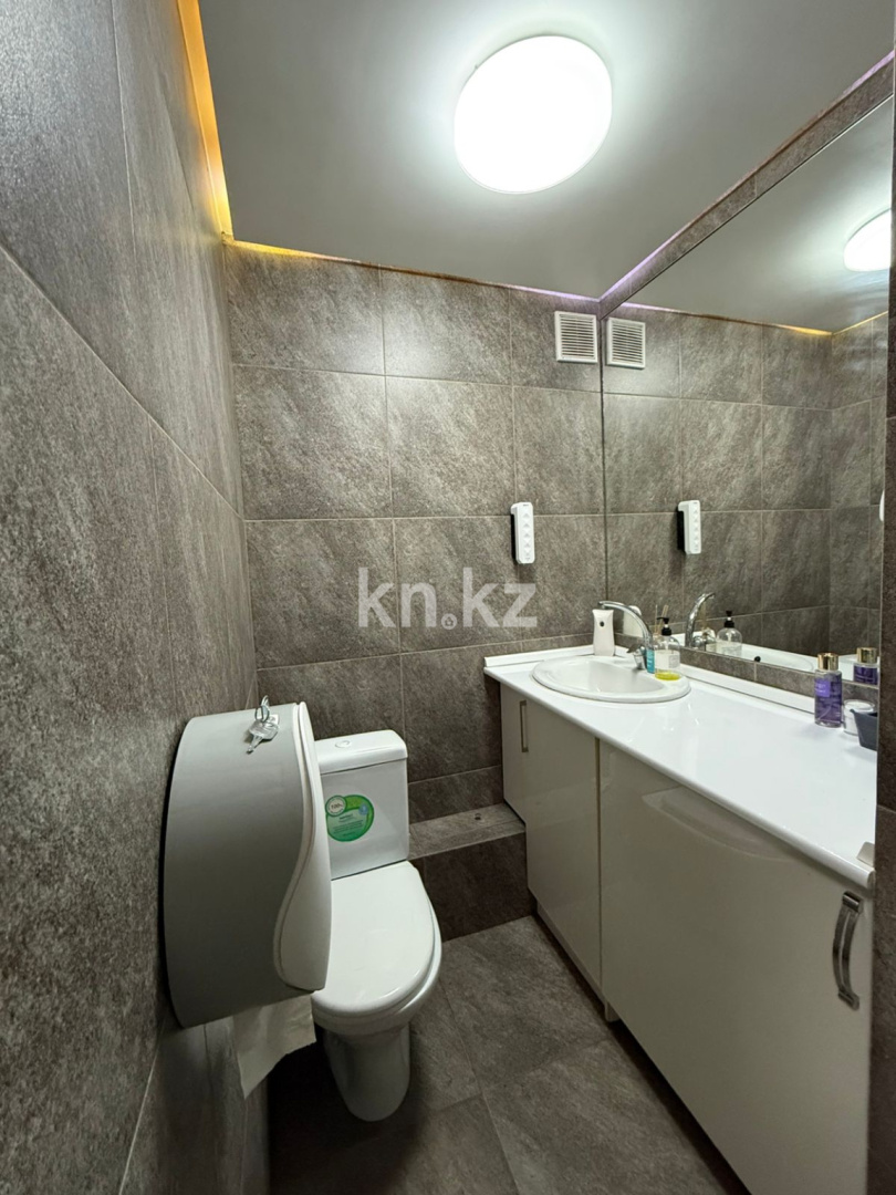 Продажа , 39.6 м², пр. Н. Абдирова - Продажа офисных и торговых помещений в Караганде с фото фото 8 из 9