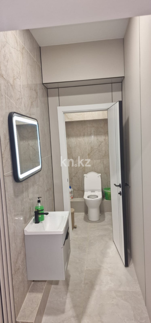 Продажа , 66.4 м², ул. Байзакова, дом  263 - Продажа офисных и торговых помещений в Алматы с фото фото 16 из 24