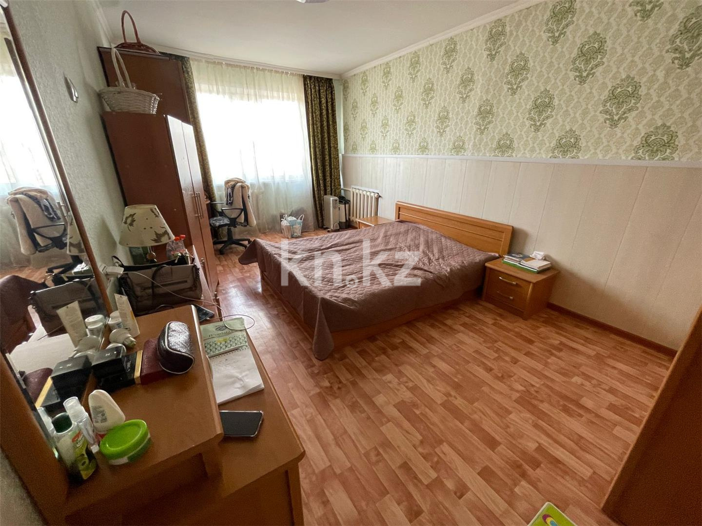 Продажа 3-комнатной квартиры, 62 м², ул. Муканова в Караганде - фото 5