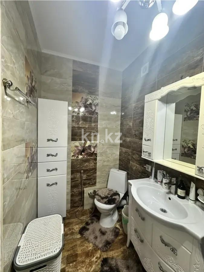 Продажа 2-комнатной квартиры, 65.2 м² в Астане - фото 4