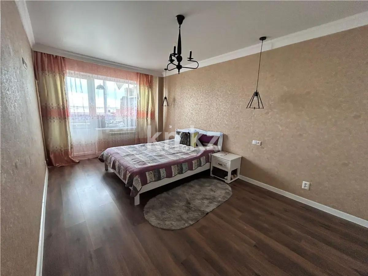 Продажа 2-комнатной квартиры, 64 м², пр. Шахтеров, дом  60 в Караганде - фото 2