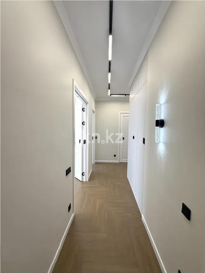 Продажа 2-комнатной квартиры, 63 м², ул. Жошы хана, дом  17 в Астане - фото 5