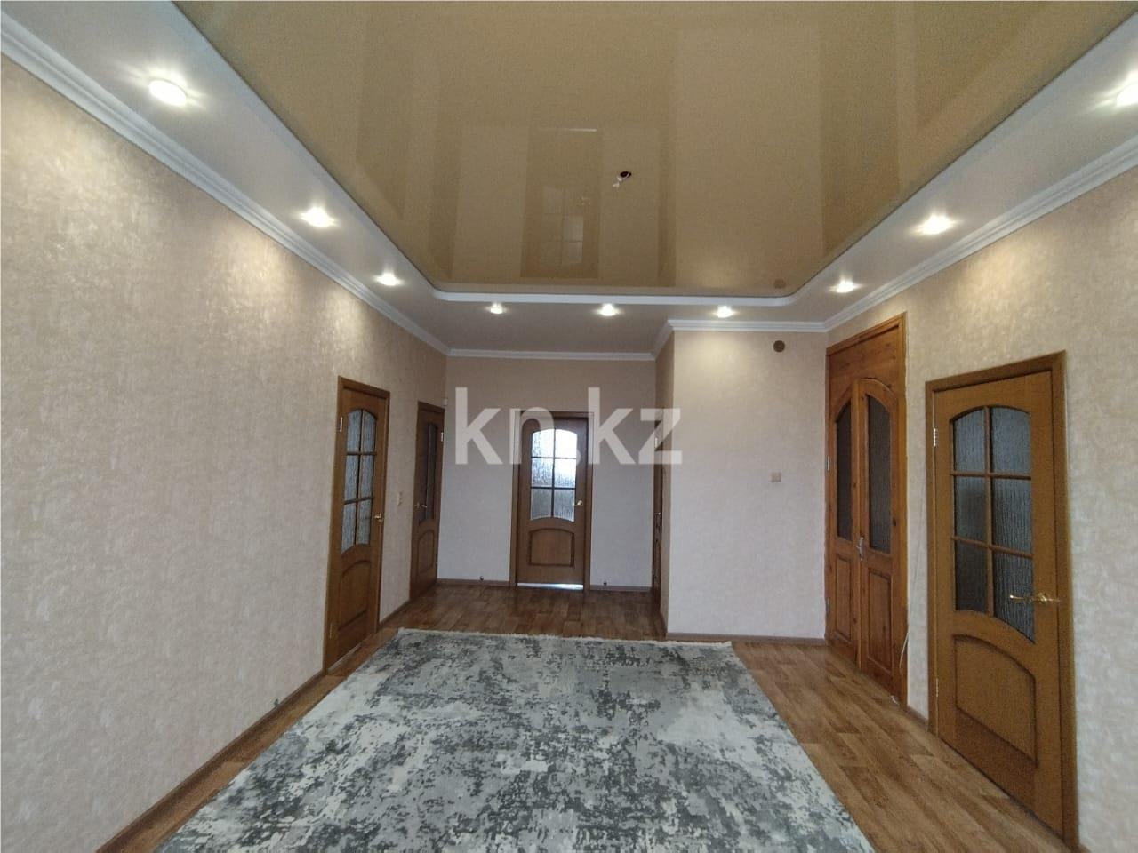 Продажа 7-комнатного дома, 250 м² в Караганде - фото 7