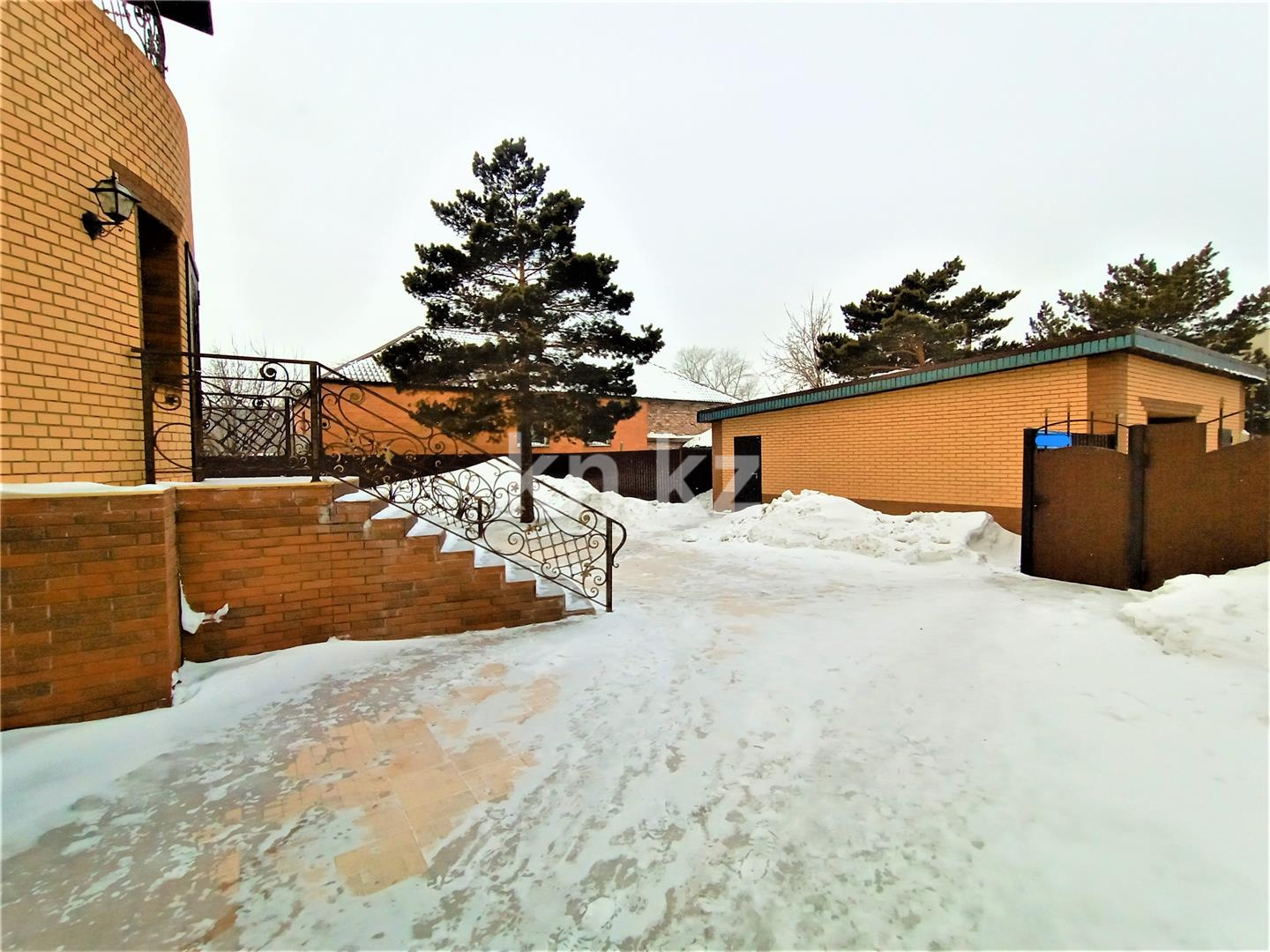 Продажа 6-комнатного дома, 300 м² - Недвижимость в Караганде - страница 28 фото 2 из 34