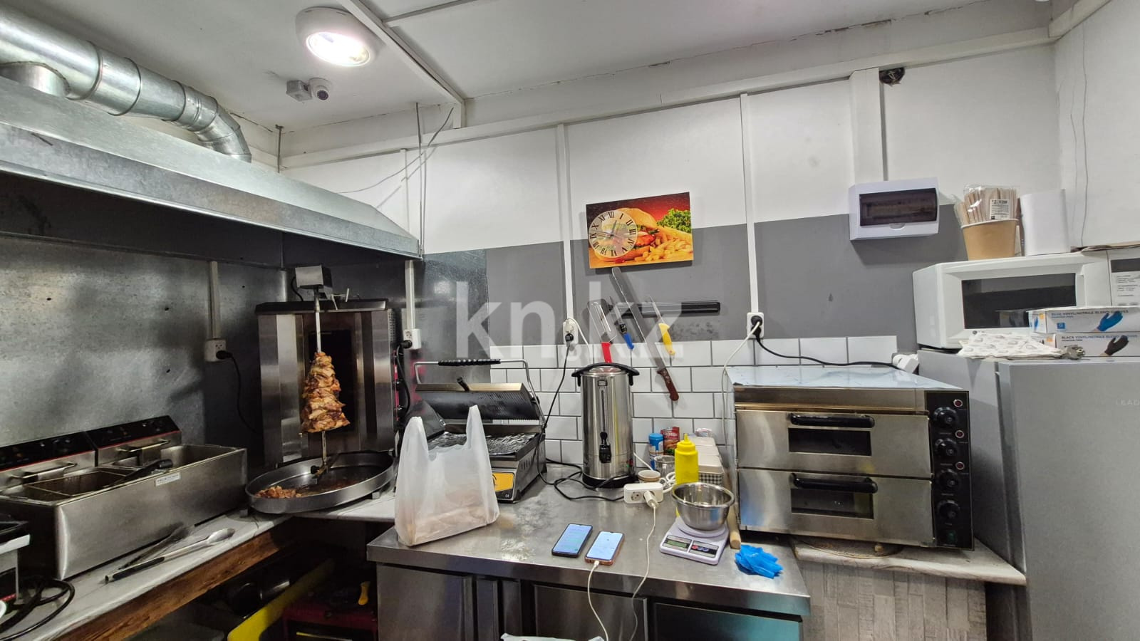 Продажа 3-комнатного дома, 180 м² - Продажа домов, коттеджей в Атырау фото 24 из 32