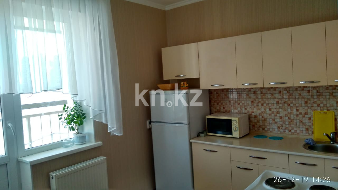 Аренда 1-комнатной квартиры посуточно, 42 м², пр. Туран, дом  55/3 - ул. Керей, Жанибек хандар - Аренда квартир посуточно в Астане с фото фото 4 из 6