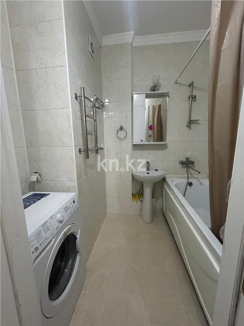 Продажа 3-комнатной квартиры, 82.9 м², ул. Нуршайыкова в Астане - фото 9