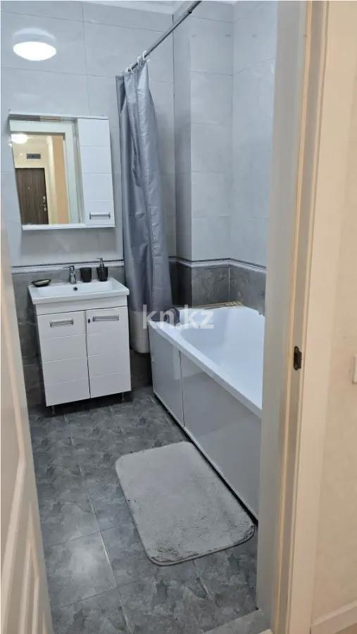 Продажа 2-комнатной квартиры, 81.5 м², пр. Назарбаева, дом  36 в Алматы - фото 4