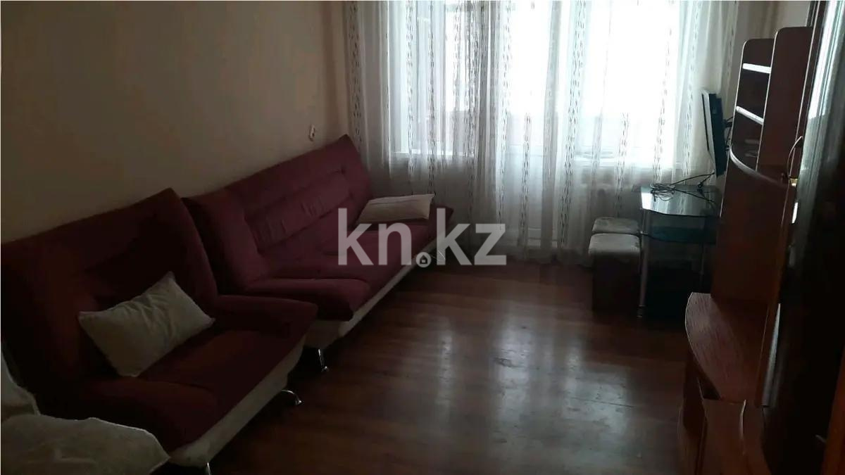 Продажа 3-комнатной квартиры, 63 м², ул. Гоголя, дом  58 - Продажа  трехкомнатных квартир в Караганде без посредников фото 1 из 5