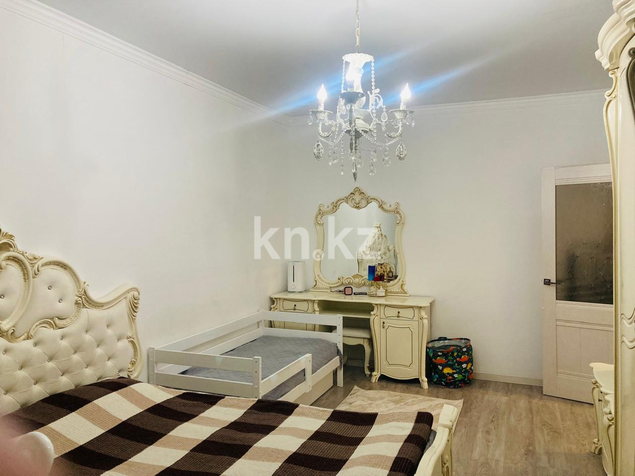 Продажа 2-комнатной квартиры, 62 м², ул. Муканова - Продажа  двухкомнатных квартир в Караганде фото 3 из 15